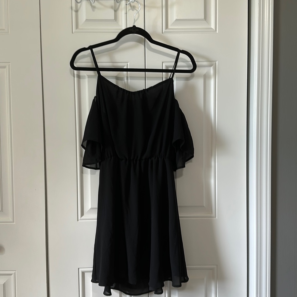 **PRICE DROP** Cold Shoulder LBD